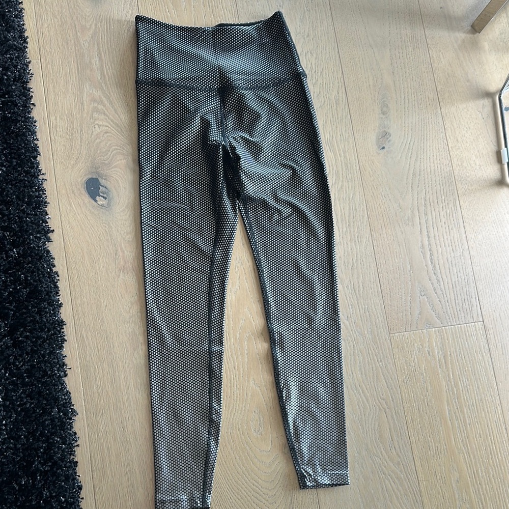 Stylish Black and Silver Beyond Yoga Leggings